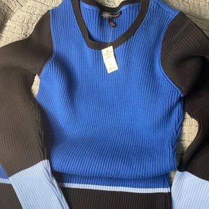 Color block sweater pullover